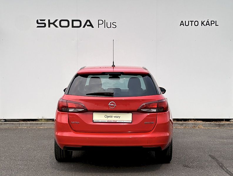 Opel Astra (2018) 1.0 Turbo 77 kW Sports Tourer - fotka 4 z 25