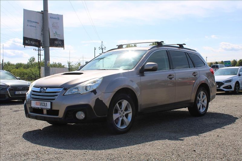 Subaru Outback 2,0 D  4 x 4, ČR, SERVISKA - fotka 1 z 29