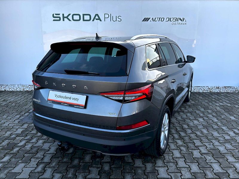 Škoda Kodiaq (2023) 2.0 TDI 110kW 4x4 DSG Style+ - fotka 2 z 35