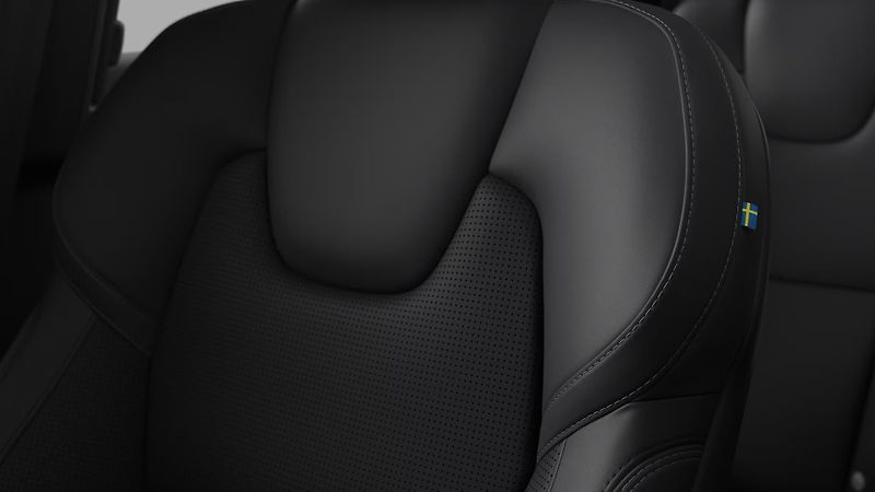 Volvo XC90 (2026) T8 AWD BLACK EDITION PLUS 7m - fotka 7 z 10