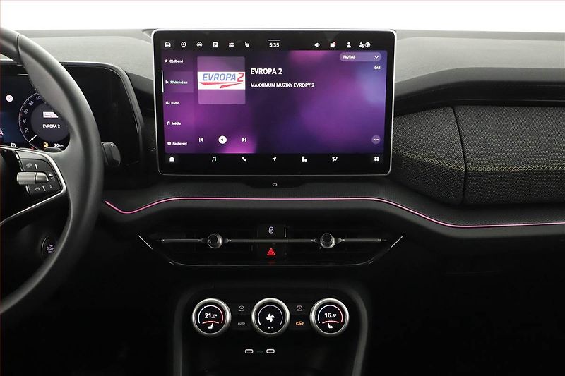 Škoda Kodiaq (2025) 1.5 TSI, Selection, FullLed - fotka 9 z 21