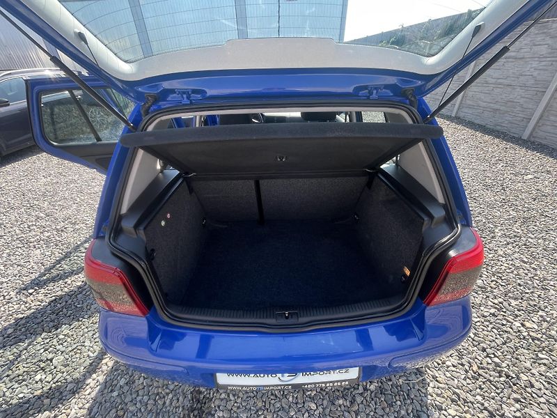 Volkswagen Golf 1.6i SR 100PS 134TKM REZERVACE - fotka 120 z 174