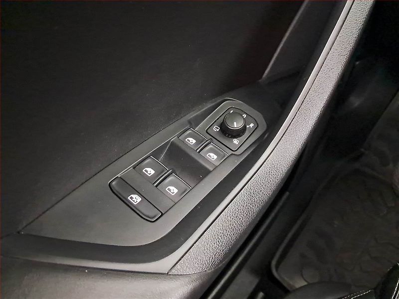 Škoda Kodiaq (2017) 2.0 TDI - fotka 17 z 17