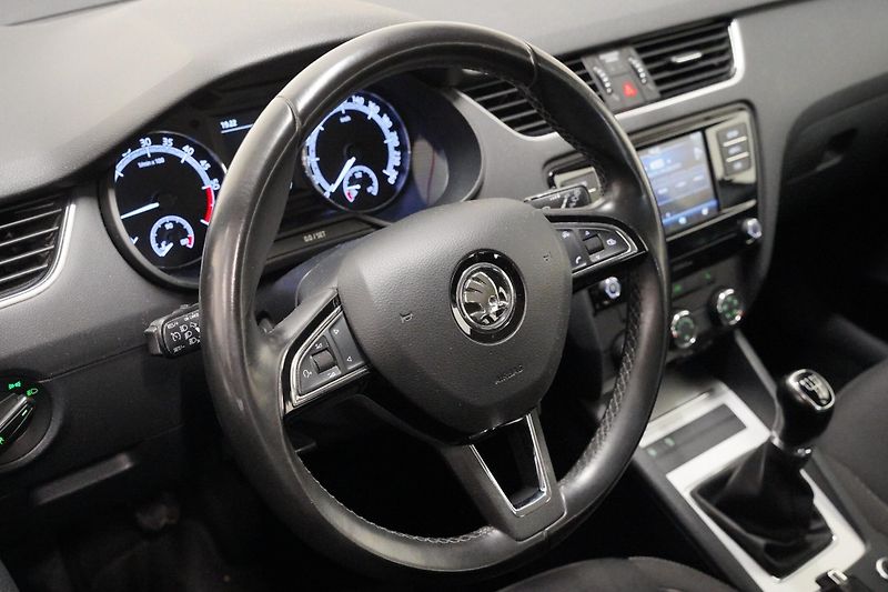 Škoda Octavia - fotka 5 z 6