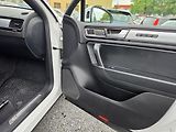 Volkswagen Touareg 3.0 TDI 4Motion R-Line Dyn Aud - náhled 21