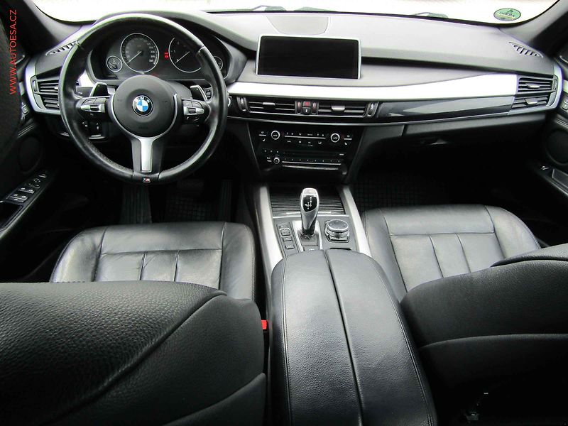 BMW X5 (2014) 3.0D xDrive30d, ČR, AT, bixen - fotka 8 z 19