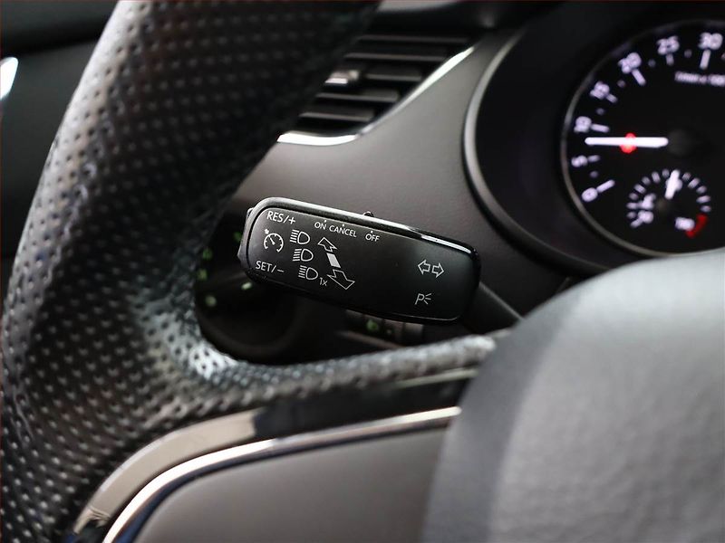 Škoda Octavia (2015) Elegance 2.0 TDI, Automat - fotka 15 z 15