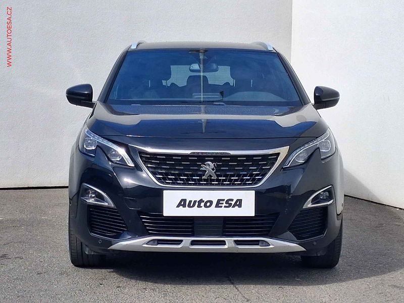 Peugeot 5008 (2018) 1.2 PT, GT Line, LED - fotka 2 z 18