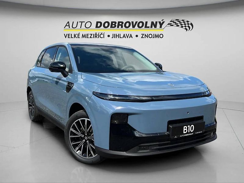 Leapmotor B10 Design hybrid EV 18,8kWh bater - fotka 12 z 36