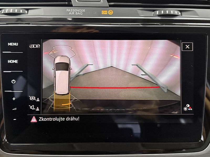 Volkswagen Touran 2.0TDI DSG COMFORTLINE, WEBAST - fotka 15 z 26