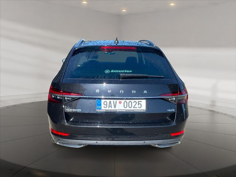 Škoda Superb 2,0 TDI 147 4x4 L&K DSG - fotka 5 z 11