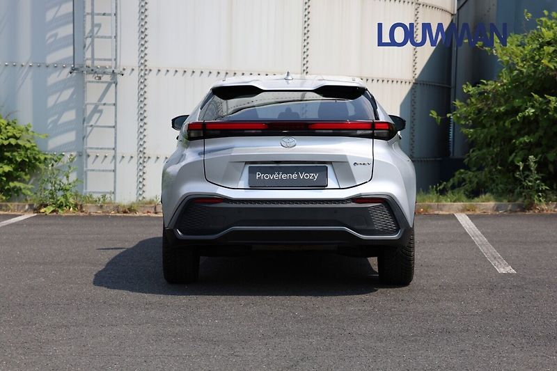 Toyota C-HR 2.0 PHEV Style - fotka 24 z 25