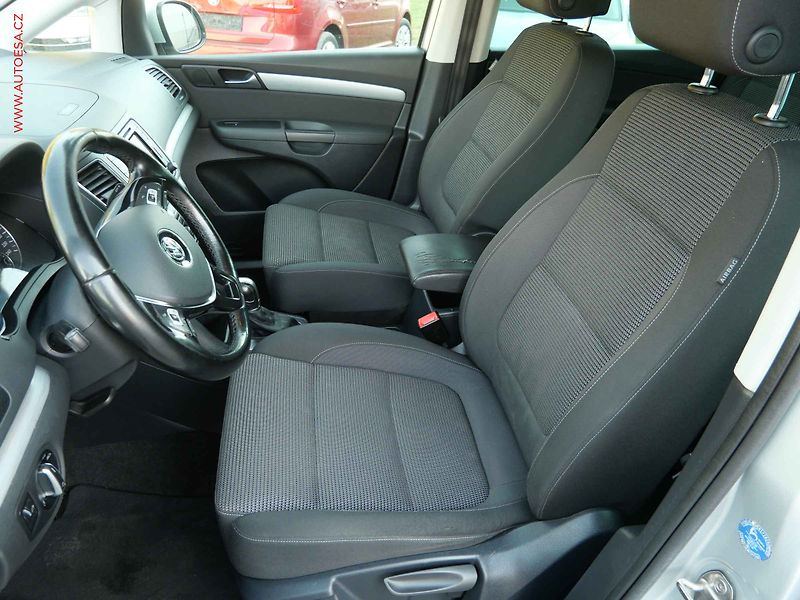 Volkswagen Sharan (2018) 2.0 TDi, Comfortline, DSG - fotka 9 z 28