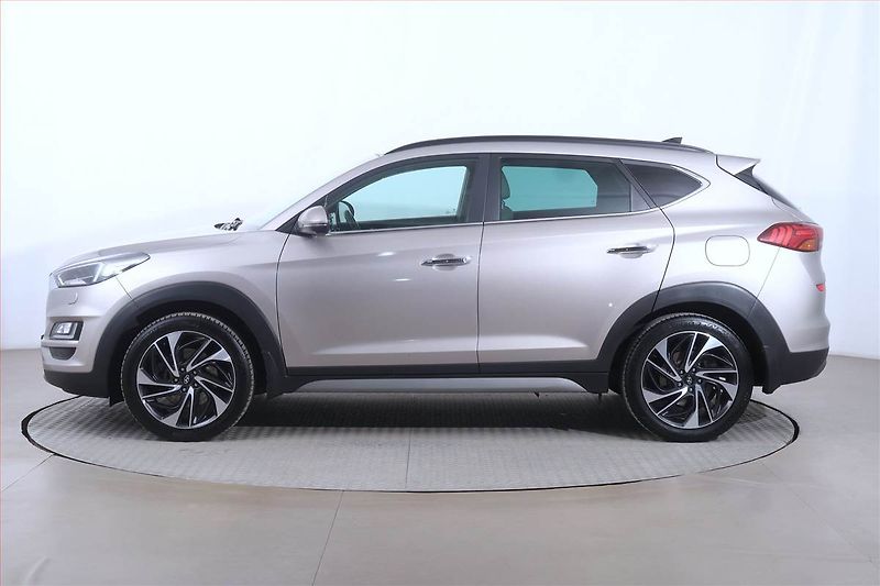 Hyundai Tucson (2018) 1.6 CRDi, Automat, Serv.kniha - fotka 3 z 29