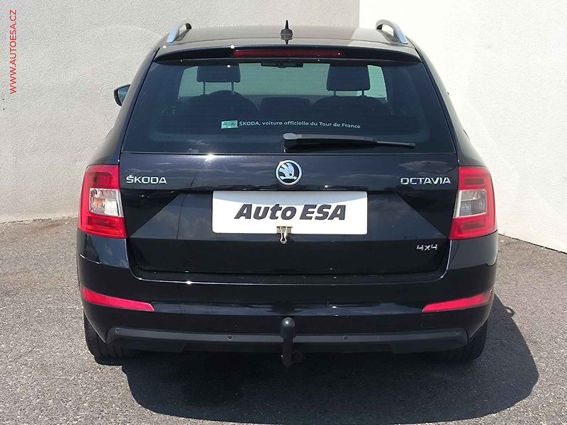 Škoda Octavia (2015) 2.0 TDi 4x4, Style, bixen - fotka 5 z 19