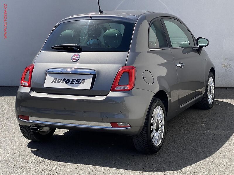 Fiat 500 (2018) 1.2i, Lounge, panor - fotka 4 z 15