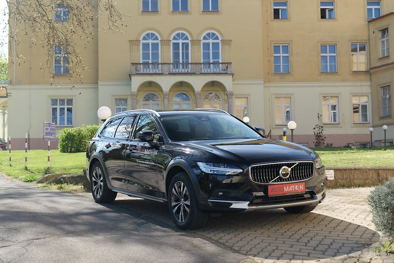 Volvo V90 CC B5 Diesel 173kW H/K Záruka - fotka 3 z 38