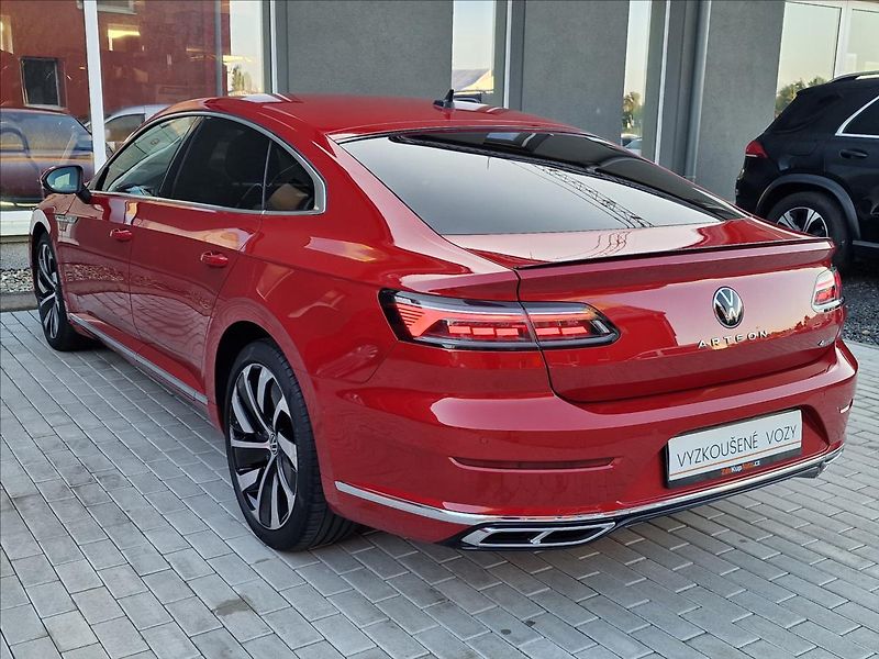 Volkswagen Arteon 2.0TDI 147kW 4x4 DSG R-line - fotka 8 z 50