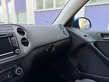 Volkswagen Tiguan 2,0 TDI 4x4 / Sport / servis.k - náhled 23