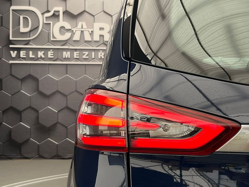Ford S-MAX 2.0 EB Titanium mauál - fotka 43 z 51
