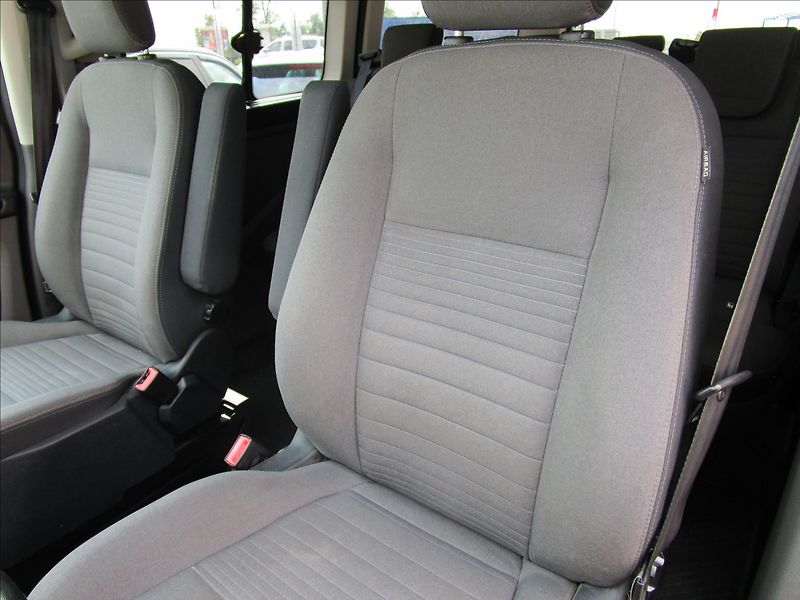 Ford Tourneo Custom 2.0TDCi L2 Titanium, 8 míst - fotka 14 z 57