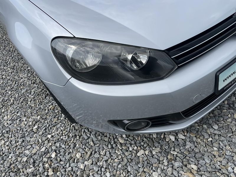 Volkswagen Golf 1.6TDi 105PS  6 HIGHLINE TOP!! - fotka 69 z 176