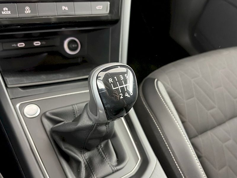 Volkswagen Touran (2026) Comfortline Energy 1.5 TSI 110 - fotka 24 z 32