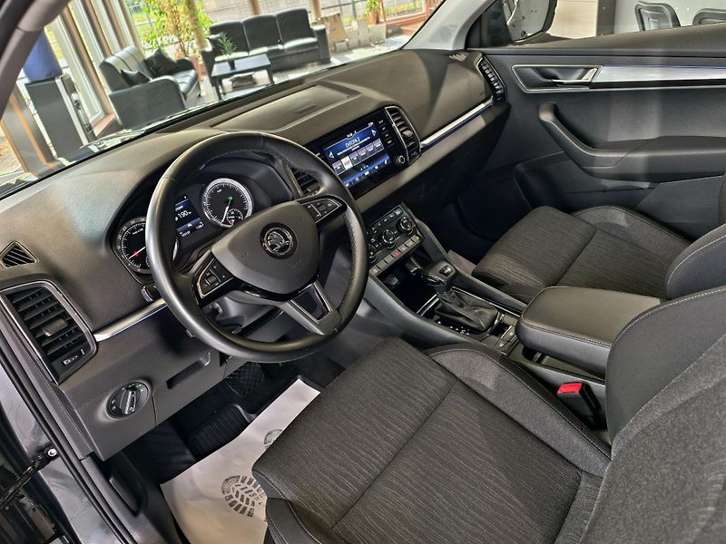 Škoda Karoq 1.6 TDi 85kW DSG STYLE LED ACC - fotka 7 z 24