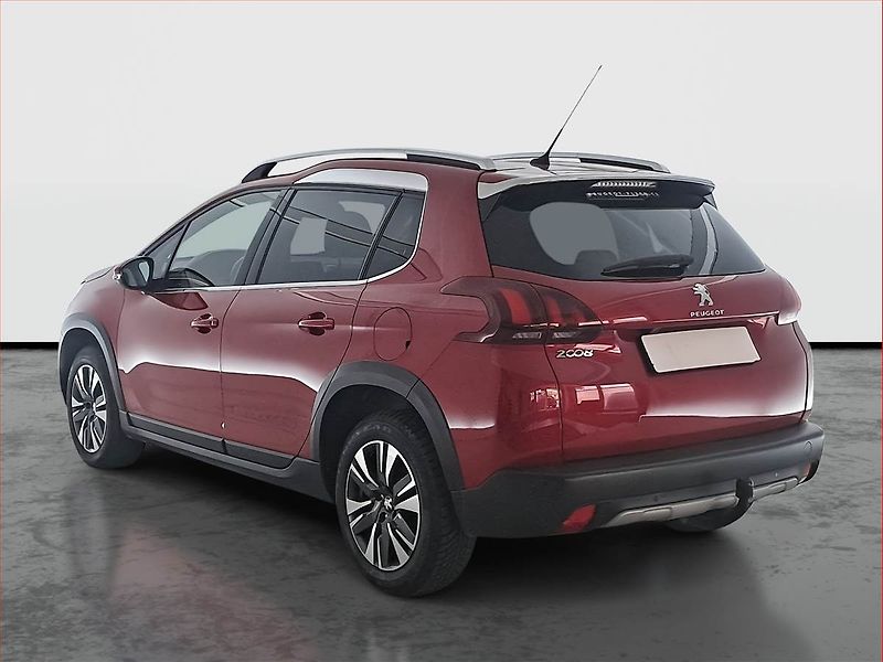 Peugeot 2008 (2018) Allure 1.2 PureTech, Automat - fotka 4 z 20
