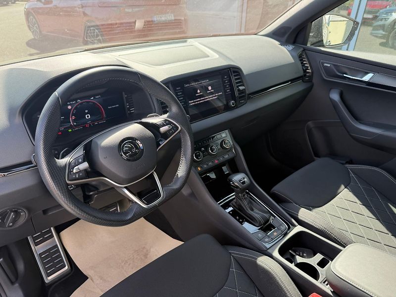 Škoda Karoq Sportline 2.0TDI 110kw DSG - fotka 10 z 26