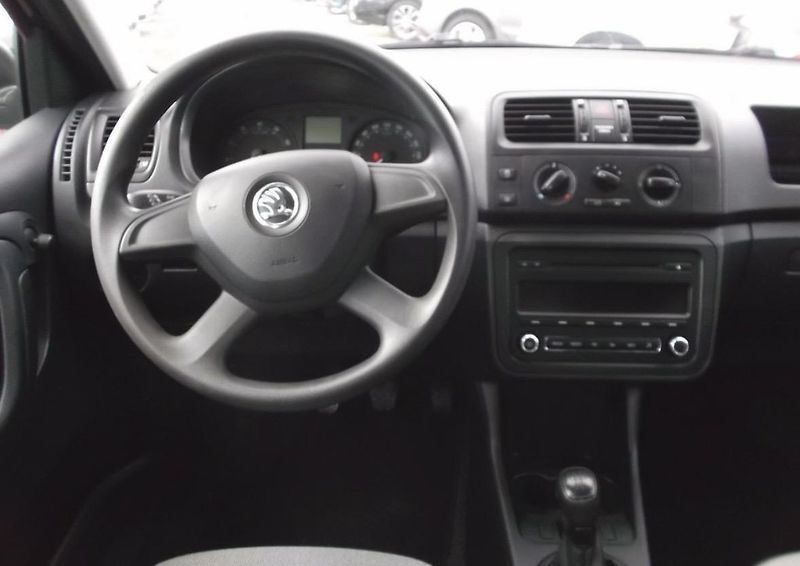 Škoda Fabia (2013) 1.2 i , 44kw - fotka 7 z 13