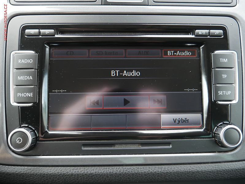 Volkswagen Tiguan (2012) 2.0TDi 4x4, ČR, Bixen, AC - fotka 16 z 19