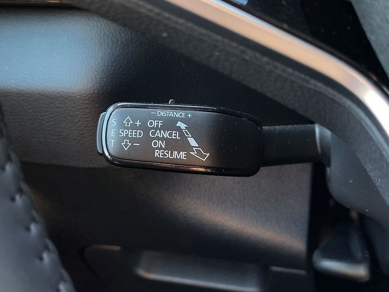 Škoda Karoq Top Selection 1,5TSI 110kW - fotka 17 z 30