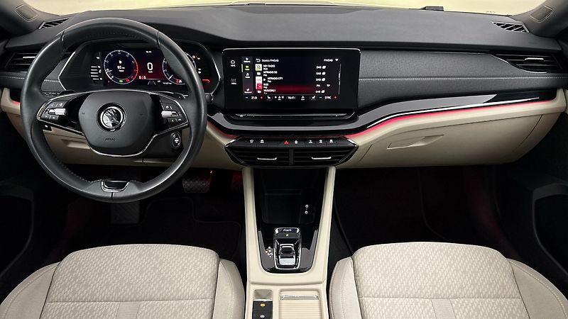 Škoda Octavia 2.0 TSI DSG 4x4 Style Combi - fotka 8 z 27