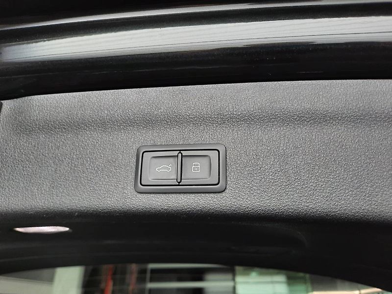 Audi A6 Allroad (2021) 55 TDI (253kW/344k) Tiptronic - fotka 23 z 25