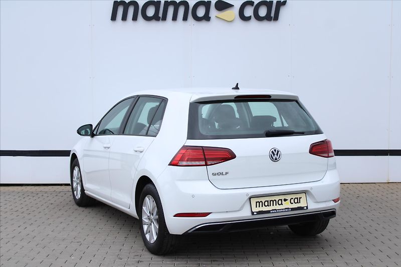 Volkswagen Golf 1.0 TSI 85kW COMFORTLINE ČR - fotka 5 z 26