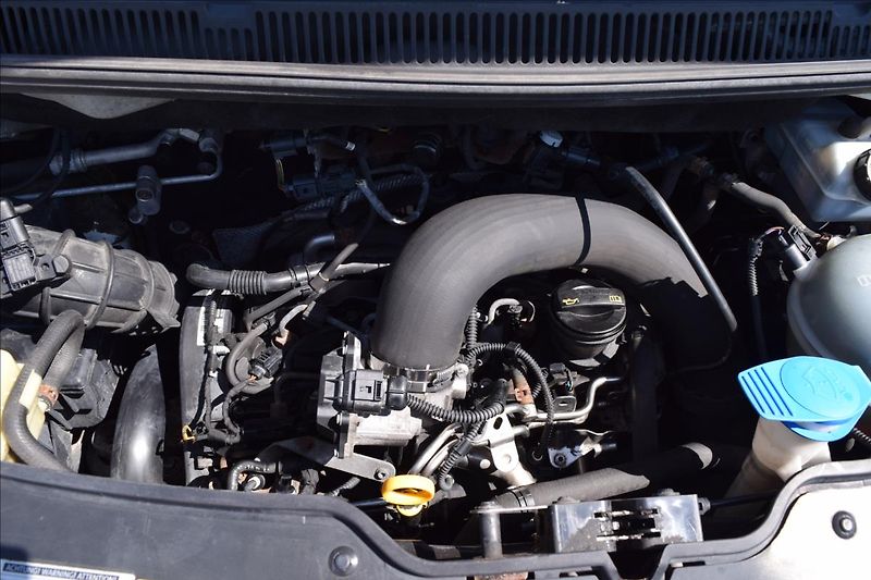 Volkswagen Transporter 2,0 TDI 103KW 9MÍST 4X4 PO STK - fotka 46 z 46
