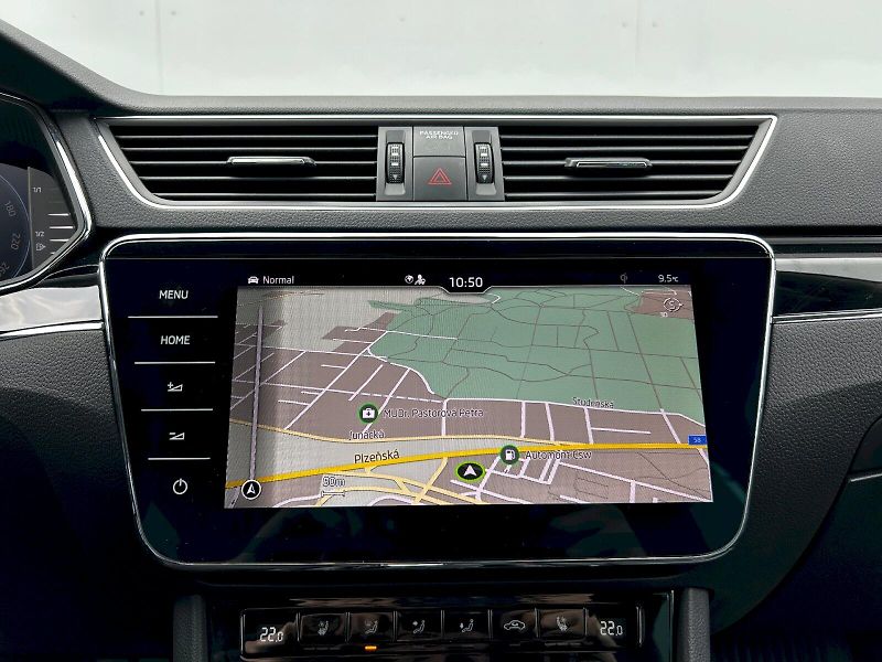 Škoda Superb (2024) Combi 2.0 TDI 147kW 4x4 DSG L& - fotka 15 z 35