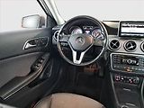 Mercedes-Benz GLA (2015) 220 CDI 4MATIC, 4X4 - náhled 7