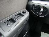 Volkswagen Sharan (2015) 2.0 TDI 100kW  CAR-PASS - náhled 27