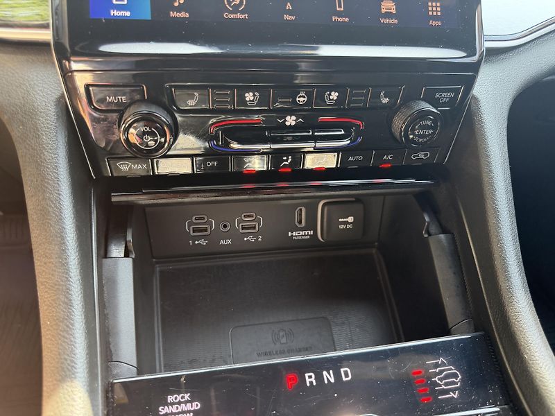 Jeep Grand Cherokee TRAILHAWK 4XE, MAX VÝBAVA-TOP  - fotka 23 z 53