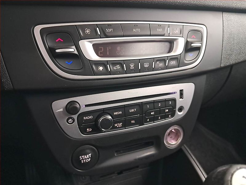 Renault Mégane (2012) 1.2 TCe, Tempomat - fotka 15 z 18