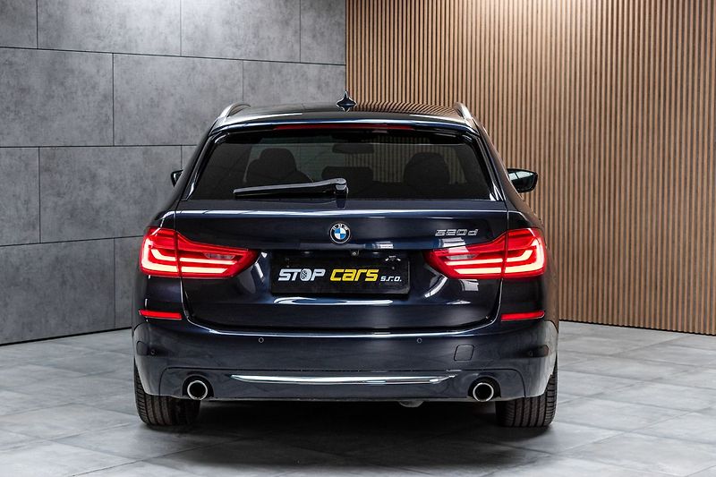 BMW Řada 5 520d LUXURY LINE*KAMERA - fotka 5 z 48