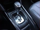 Peugeot 2008 (2019) 1.2 PureTech, Automat, Navi - náhled 13