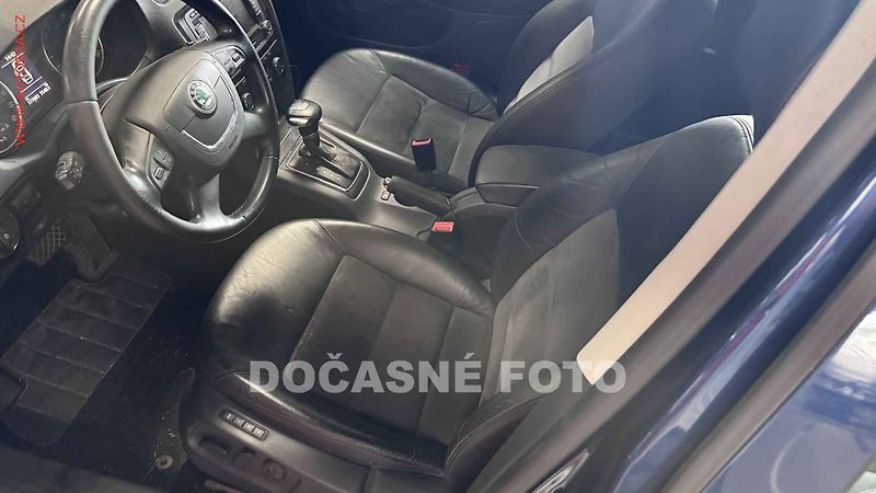 Škoda Octavia (2011) 2.0, ČR, AT - fotka 3 z 3