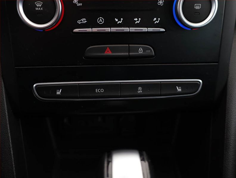 Renault Mégane (2018) Limited 1.2 TCe, Automat - fotka 11 z 17