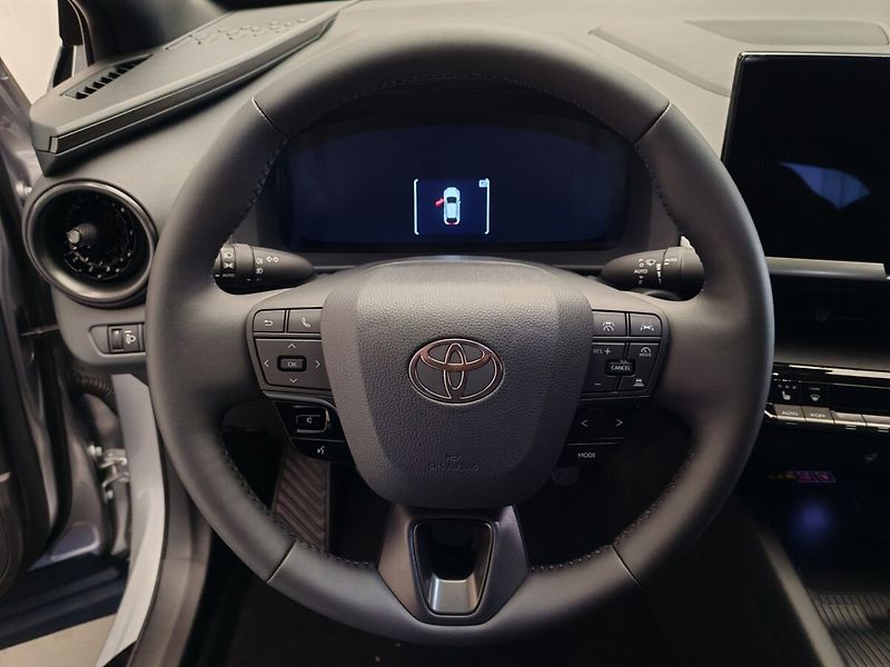 Toyota C-HR - fotka 28 z 41