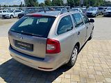 Škoda Octavia (2009) KOMBI 1.6 MPi - náhled 3