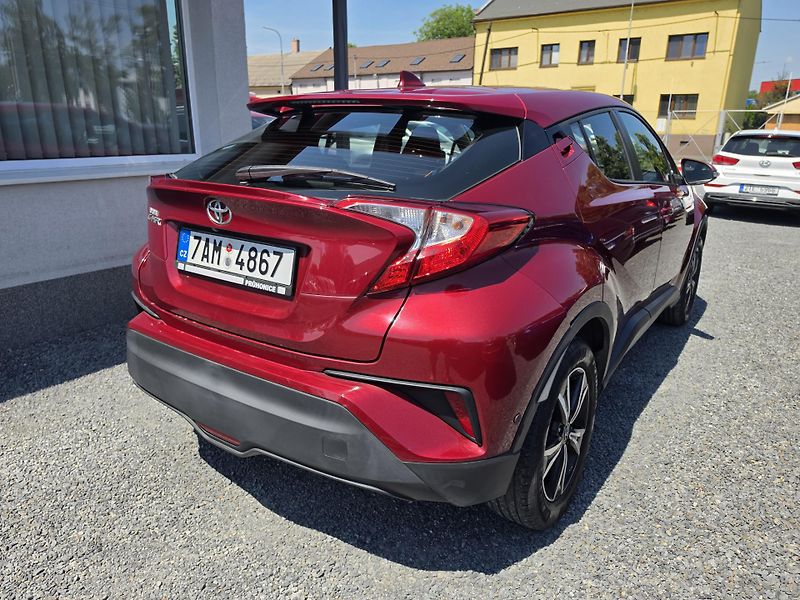 Toyota C-HR 1.2 T Navigace Park Senzor  - fotka 4 z 26
