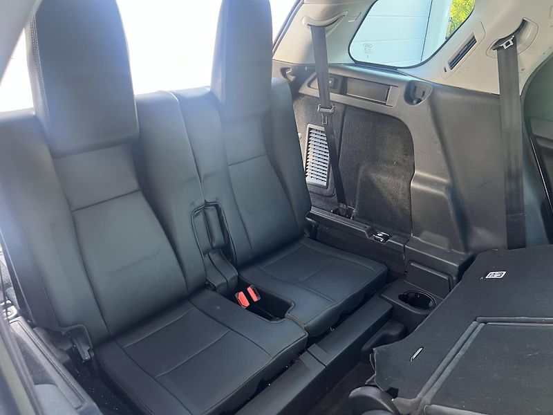 Land Rover Discovery (2018) - fotka 3 z 13